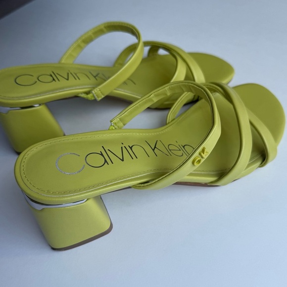 Calvin Klein Lime Green Sandals - Picture 4 of 7